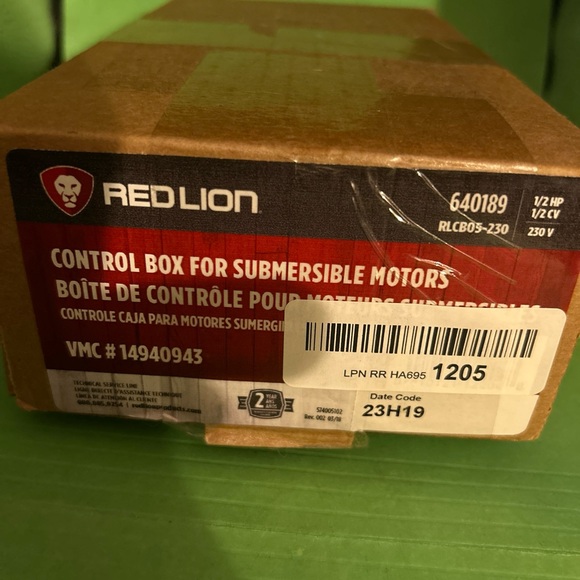 Red Lion 640191 RLCB10-230 1-HP 230-Volt VMC Control Box for Submersible Well Pu - Picture 5 of 5